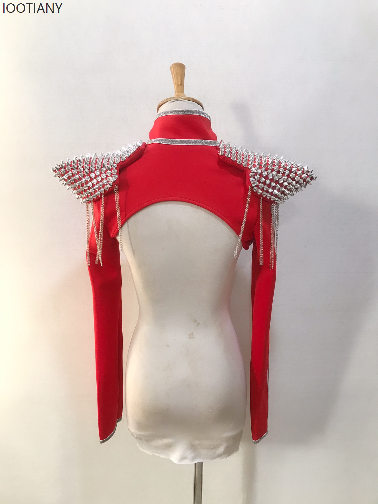 IOOTIANY Red Rivet Padded Shou - Women'S Red Accessories ulasan dan harga