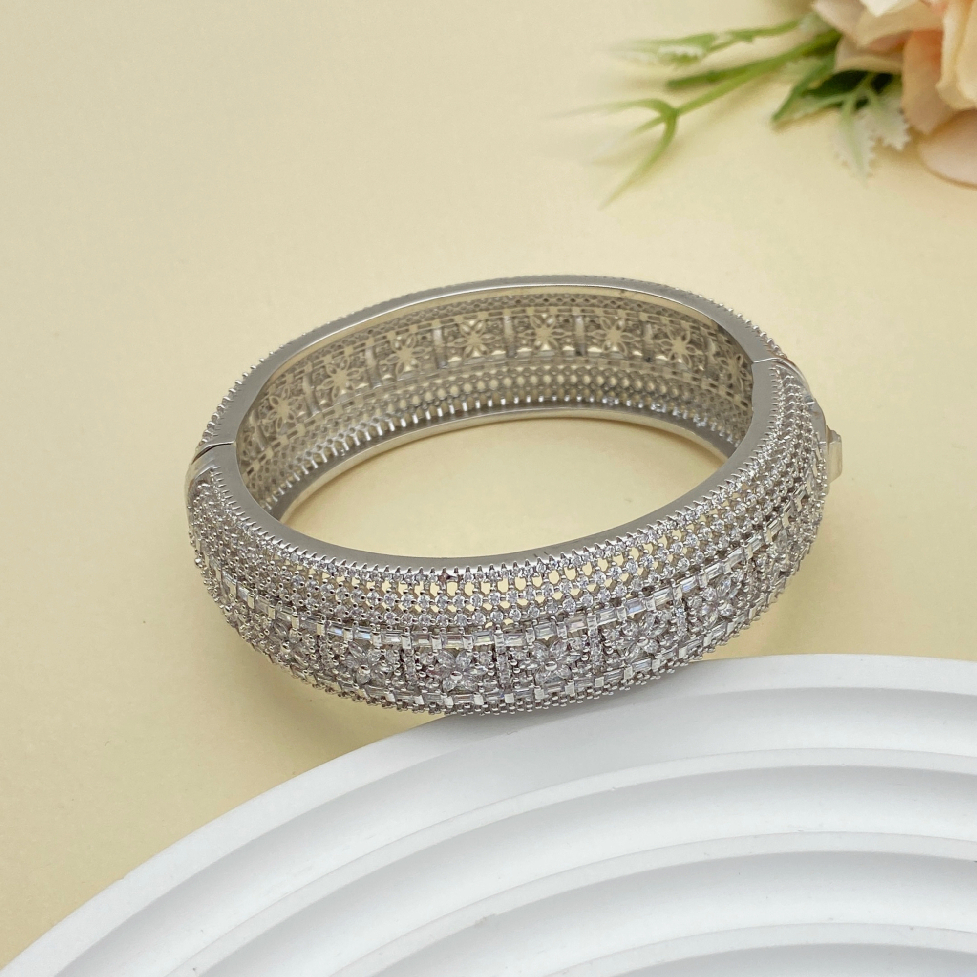 JRH Gold Plated Zirconia Bangl - Women Accessories Kuwait ulasan dan harga