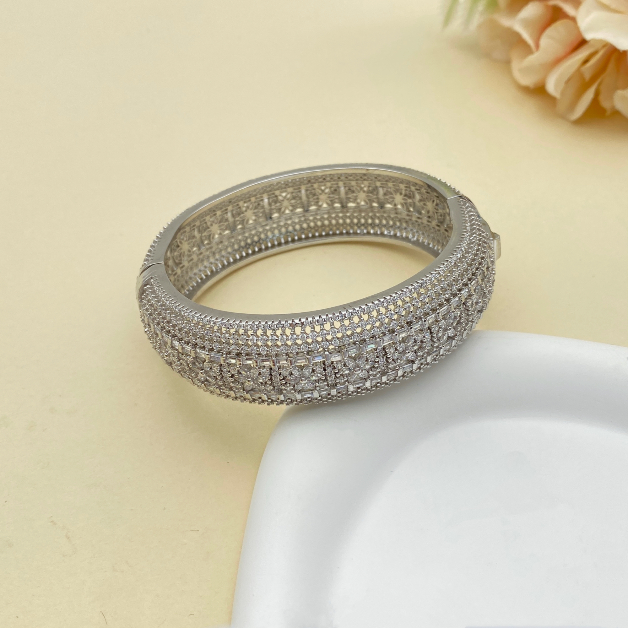 JRH Gold Plated Zirconia Bangl - Women Accessories Kuwait ulasan dan harga